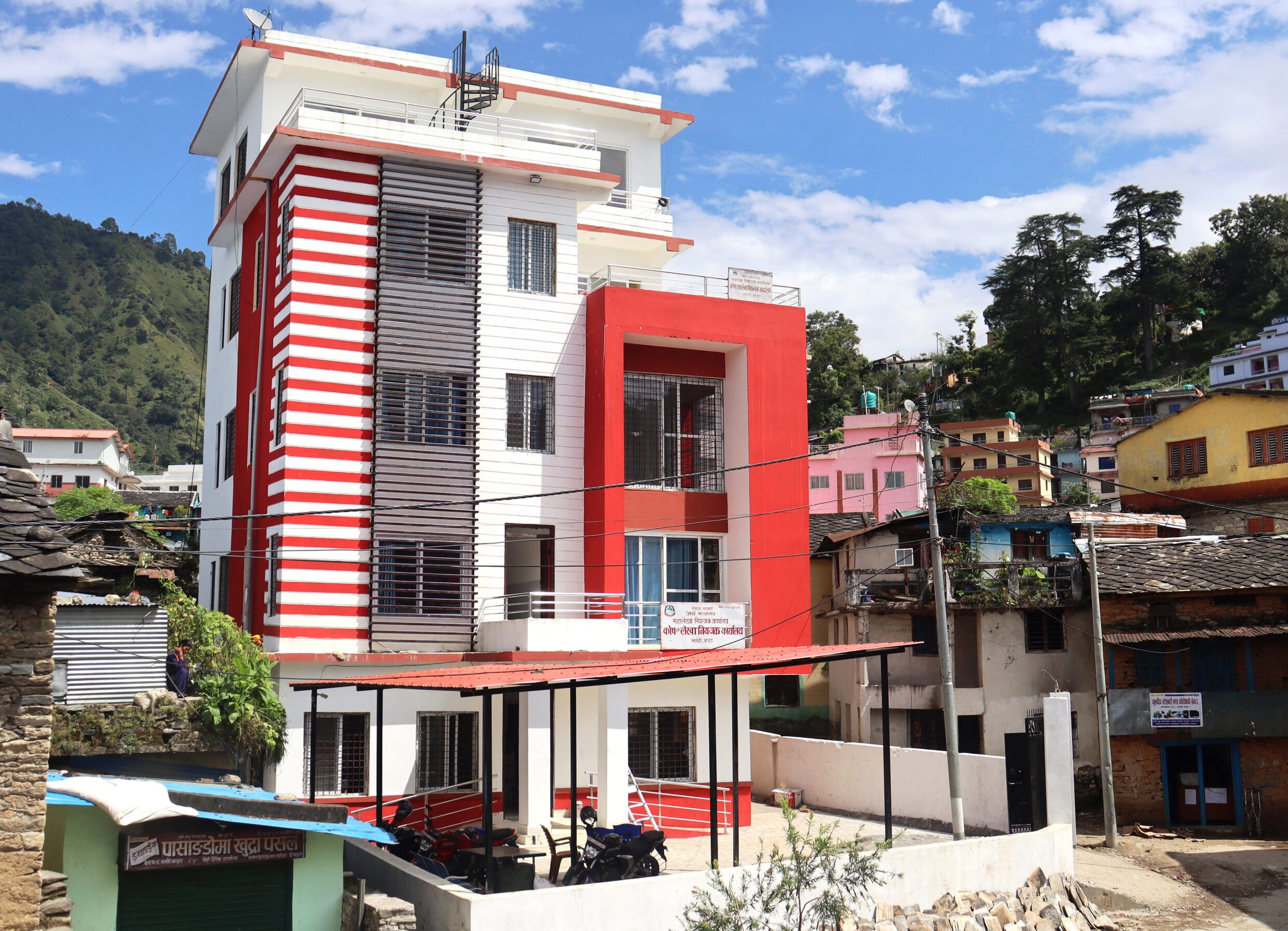 कोष तथा लेखा नियन्त्रक कार्यालय बाजुराको सेवा आफ्नै भवनबाट